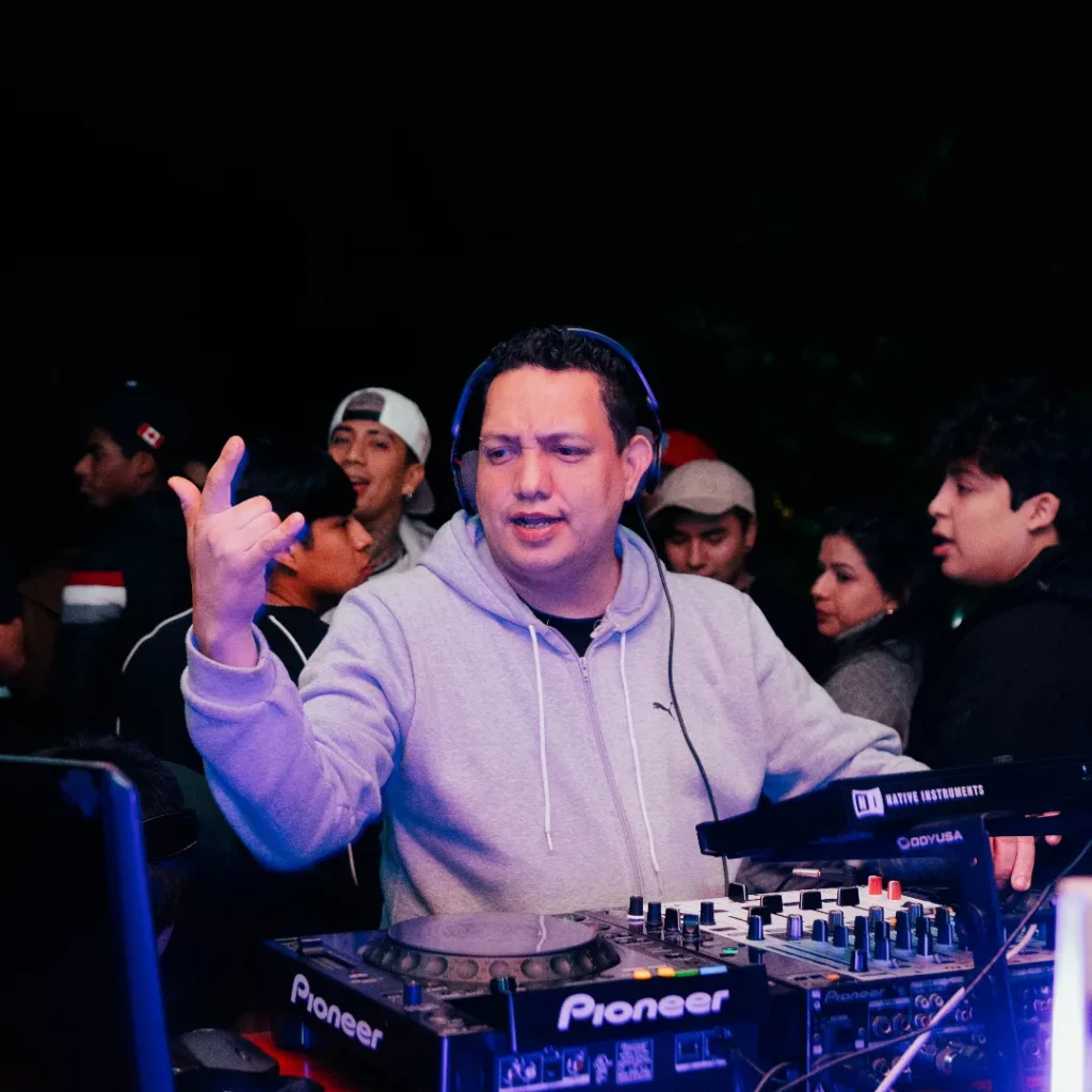 Ydnal Deejay